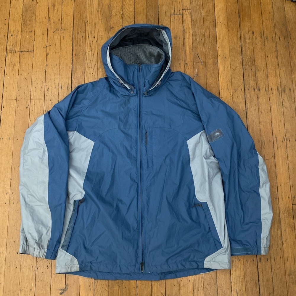 Nike ACG Layer 3 Jacket